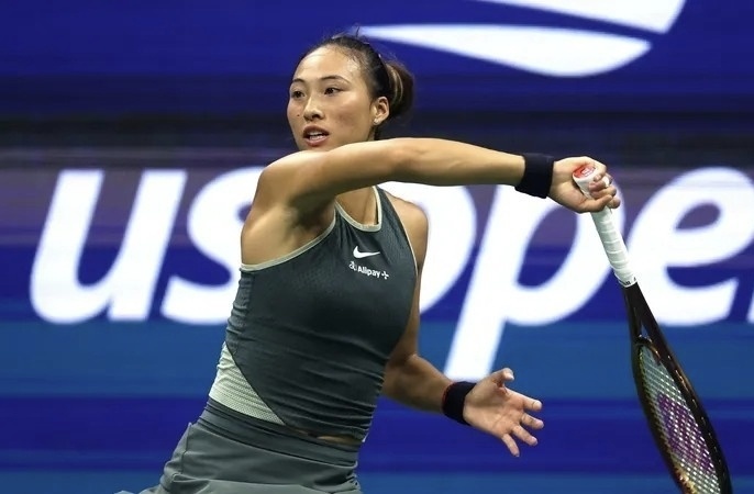 卫冕冠军郑, 由于帕勒莫