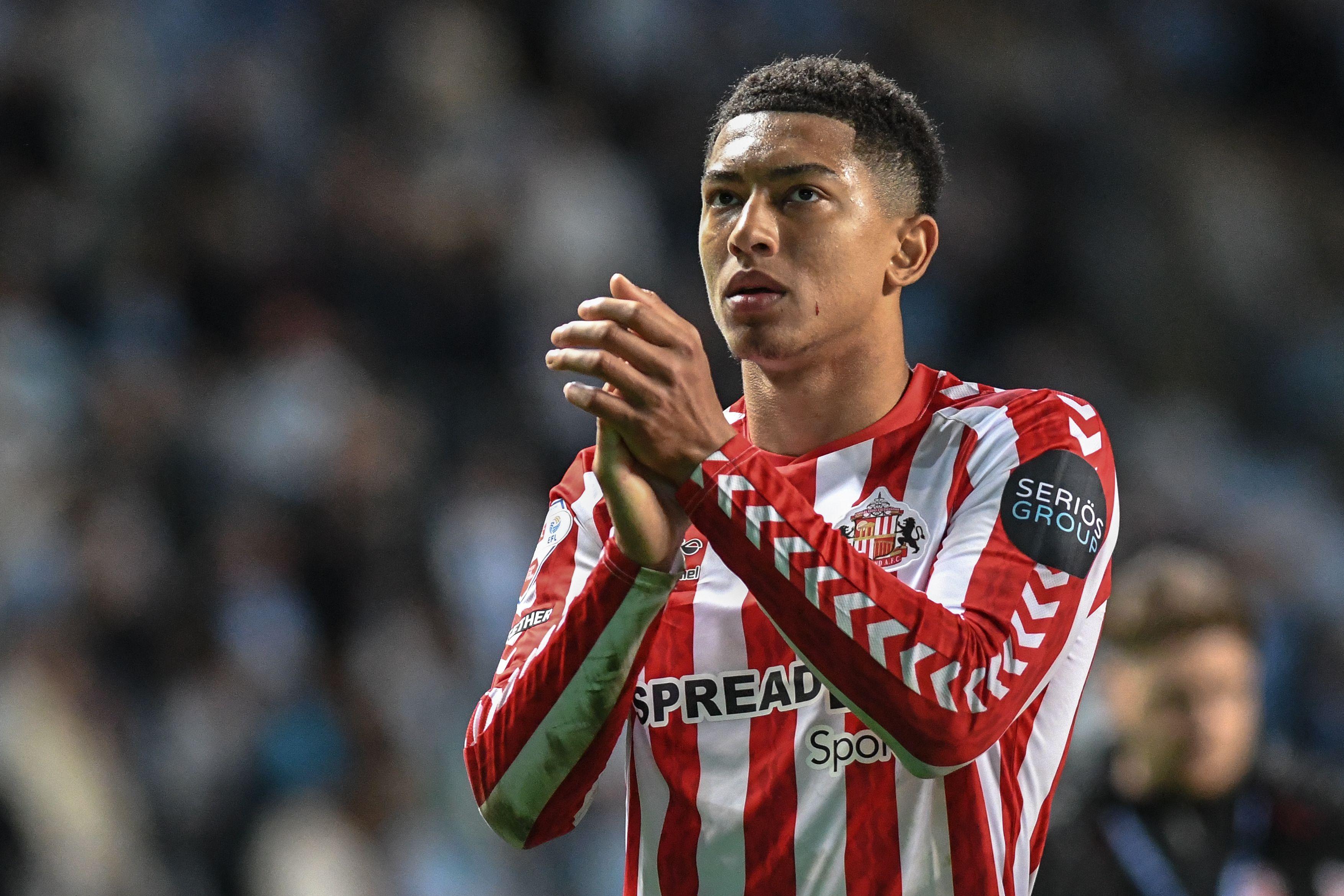 日讯, 主教练 日讯, 主教练