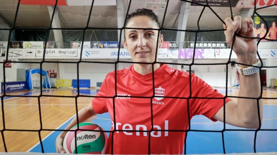 牙女排运动 牙女排运动