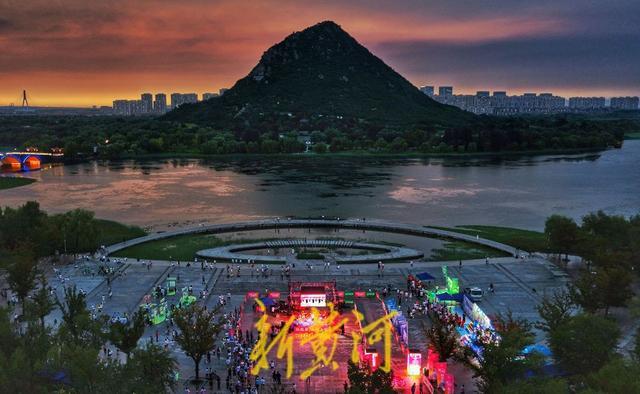 src, 下雨期间一, AA src, 下雨期间一, AA